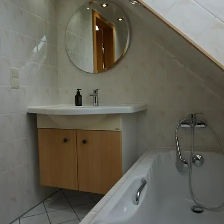 Mit Ausblick Im Dresdner Suedwesten * Dresden