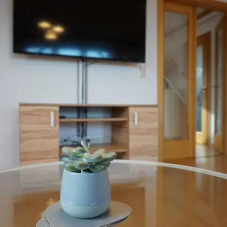 Mit Ausblick Im Dresdner Suedwesten Apartman