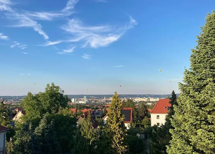 아파트 Mit Ausblick Im Dresdner Suedwesten *