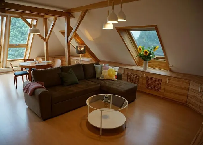 아파트 Mit Ausblick Im Dresdner Suedwesten 드레스덴