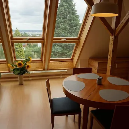 Mit Ausblick Im Dresdner Südwesten